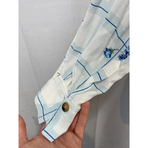 FREE PEOPLE Size S Window To My Heart Button Down Shirt Check Floral White Blue - Picture 7 of 9